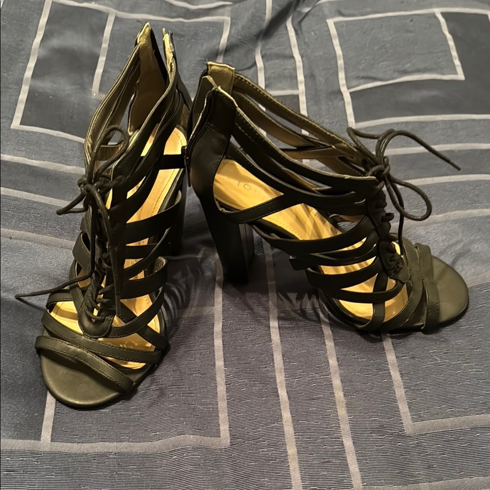 Torrid Black Stiletto Heels with Strappy Design 8W